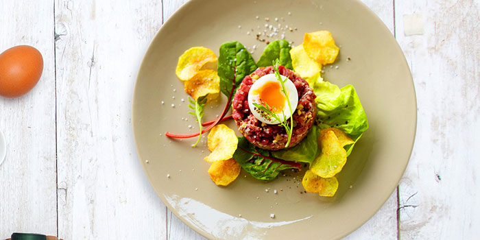 Ricetta Uovo in camicia con salsa di cocco e briciole croccanti